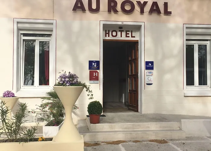 Au Royal Hotel